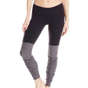 NWOT ALO YOGA Goddess Leggings